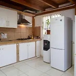 The Tree House Coliving ホステル エル・メダノ