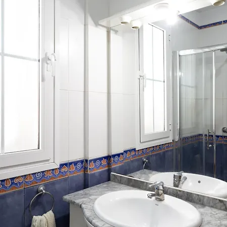 旅馆 The Tree House Coliving 厄尔梅达诺