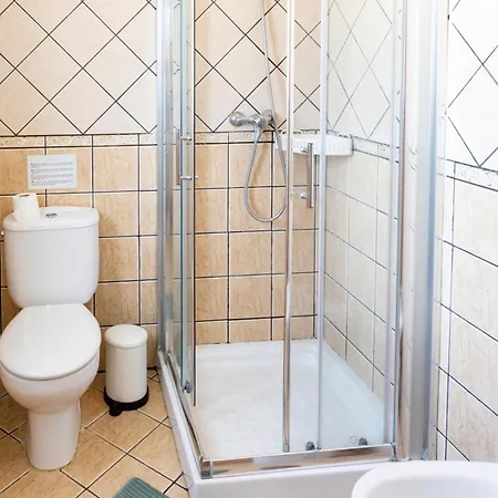 The Tree House Coliving Albergue *