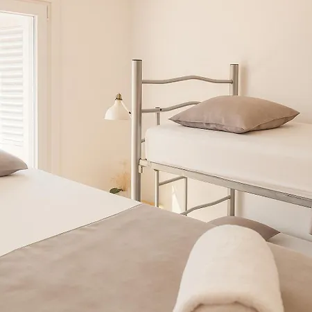 The Tree House Coliving 厄尔梅达诺