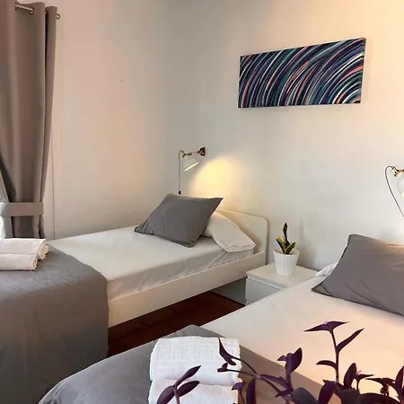 旅馆 The Tree House Coliving