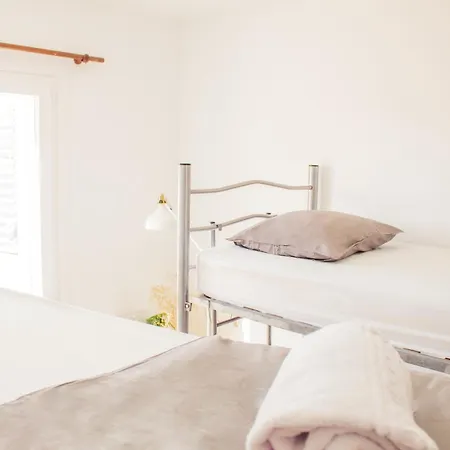 Хостел The Tree House Coliving