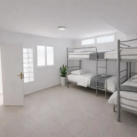 The Tree House Coliving * El Médano