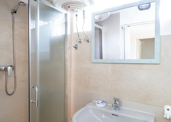 Хостел The Tree House Coliving *